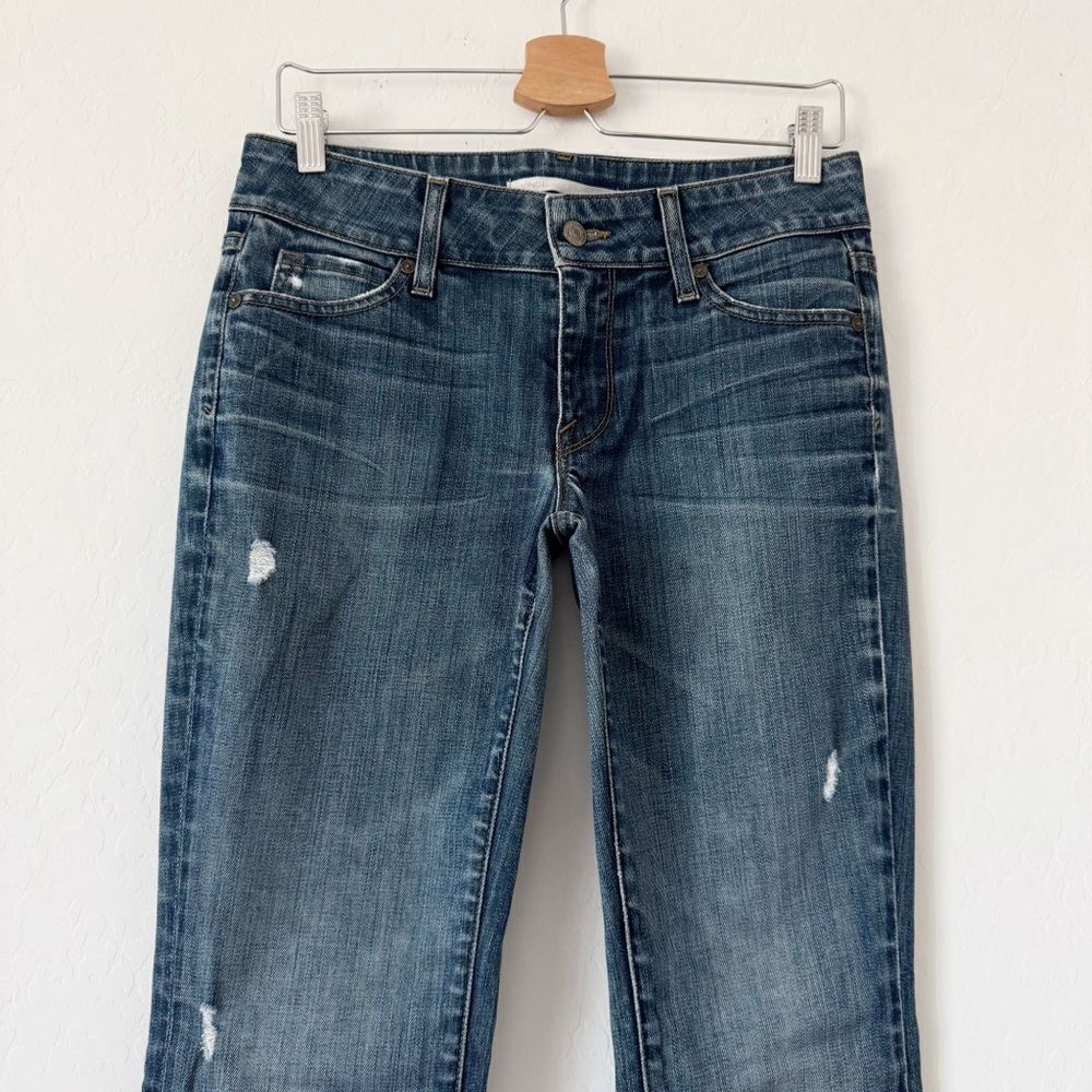 Vince Flare Low Rise Jeans in Mykonos Wash Distressed Size 28 - Picture 4 of 14
